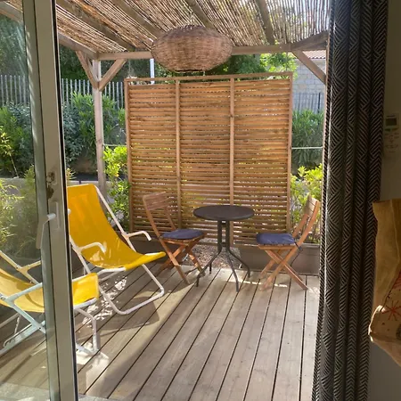 アパート Sylvie B *